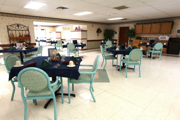 The Laurels of Defiance: Dining